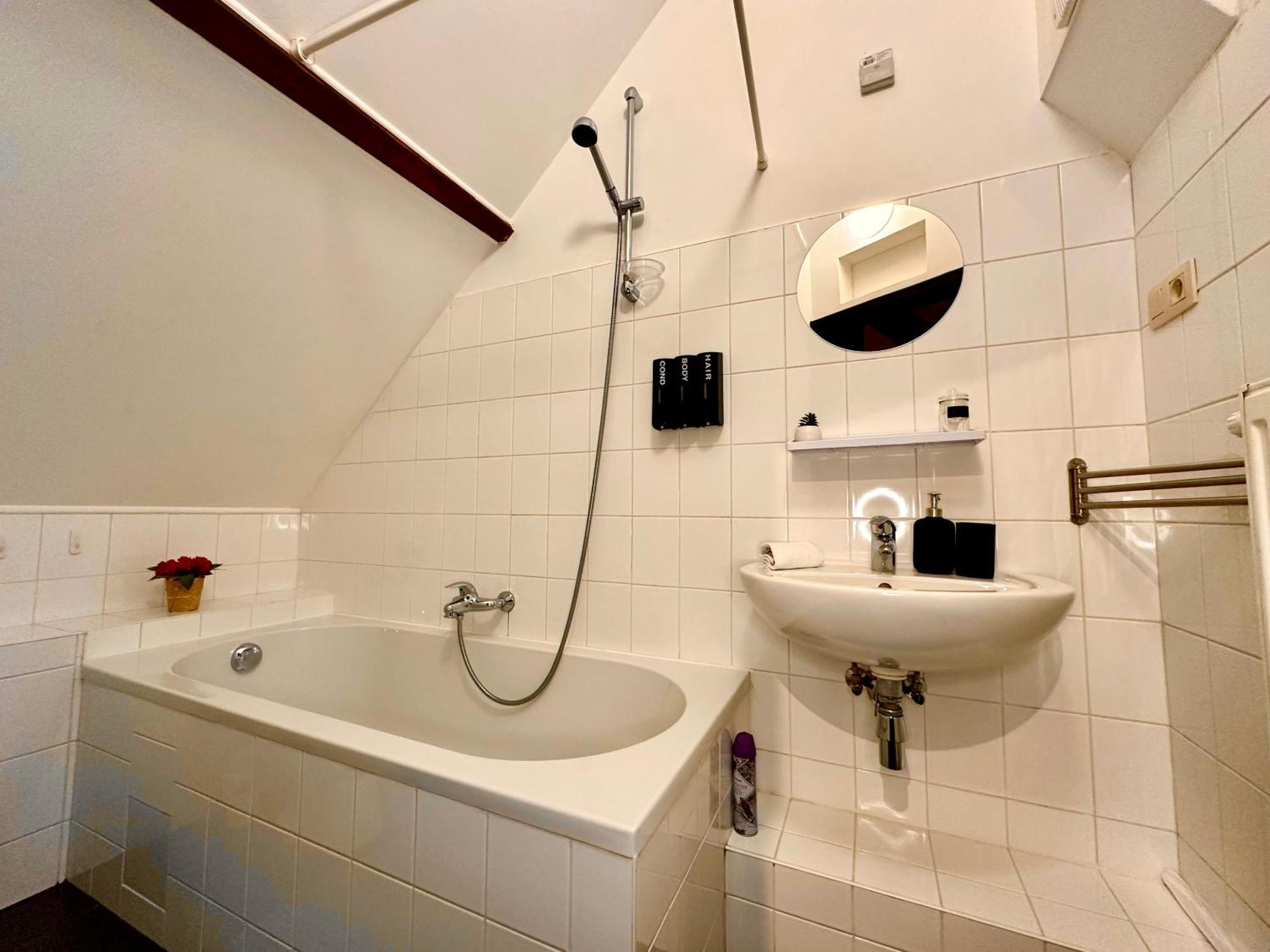 Luxury Suites Centrum By Rikas Hotels Antwerpen Eksteriør bilde