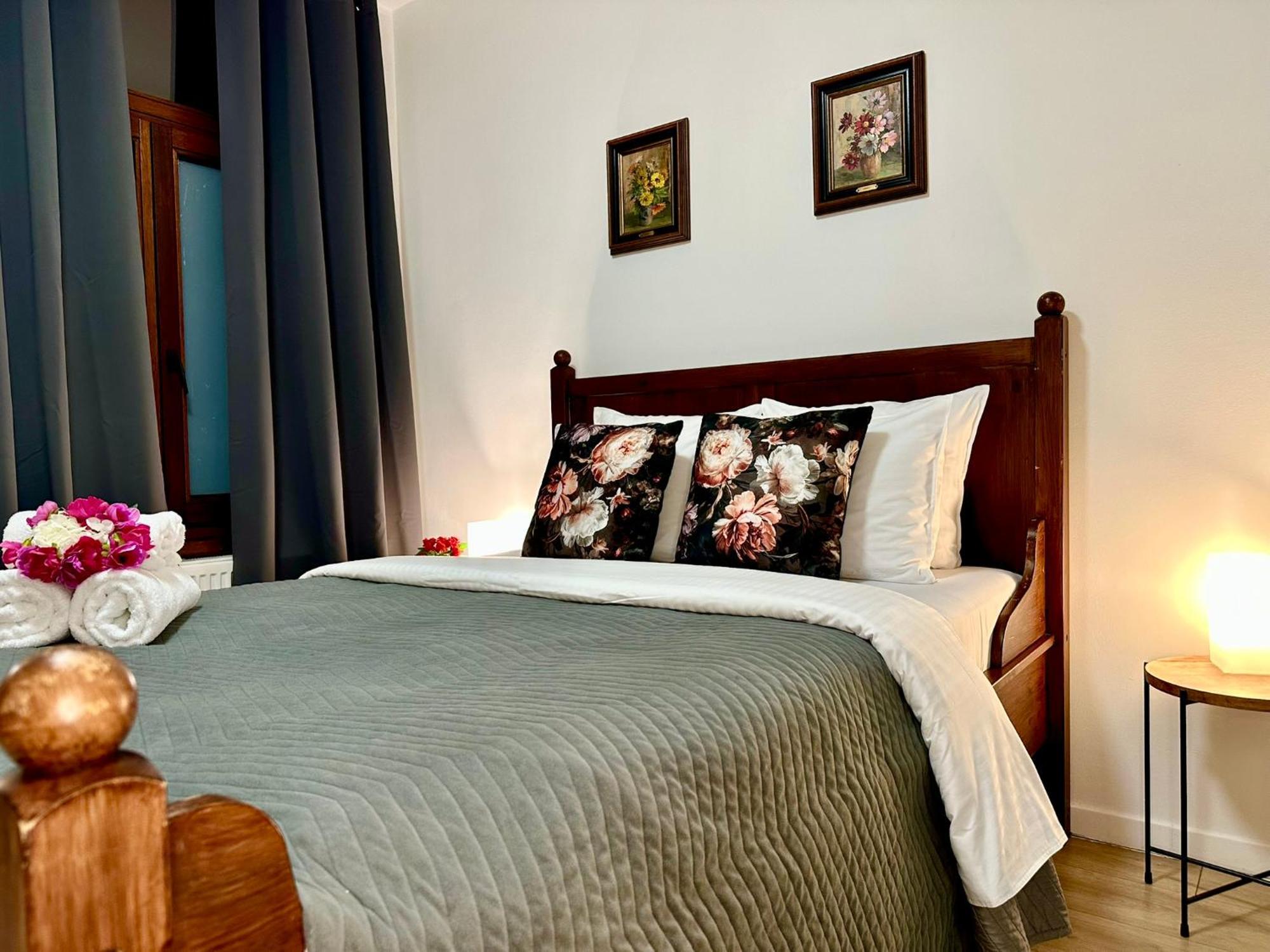 Luxury Suites Centrum By Rikas Hotels Antwerpen Eksteriør bilde