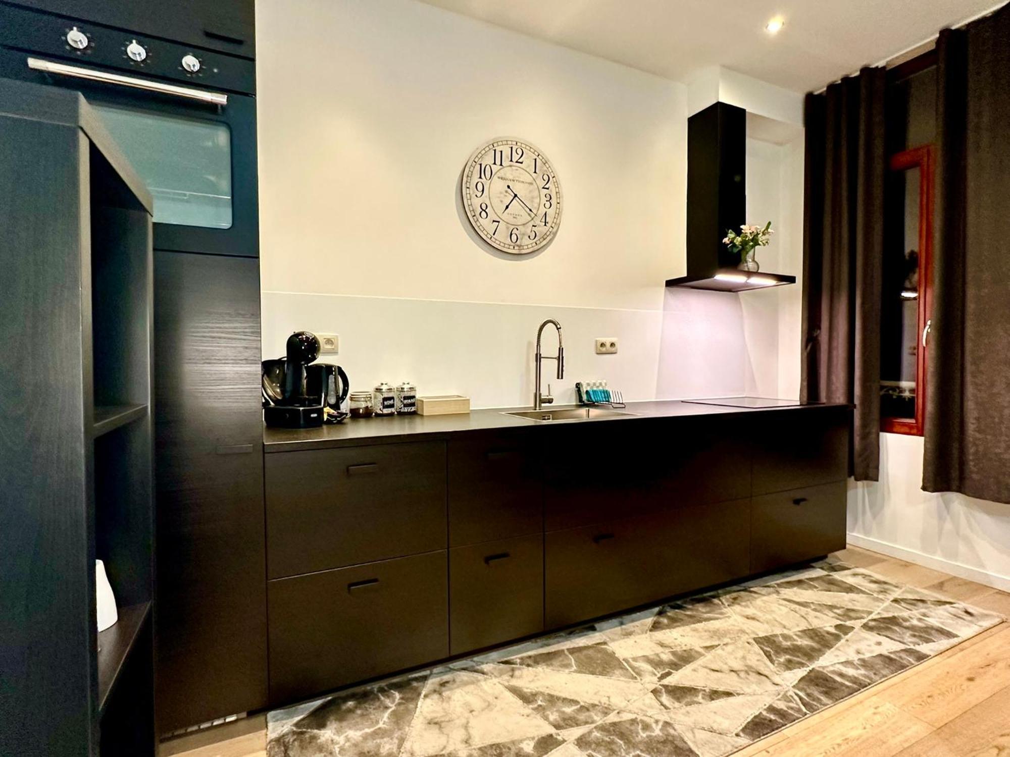 Luxury Suites Centrum By Rikas Hotels Antwerpen Eksteriør bilde